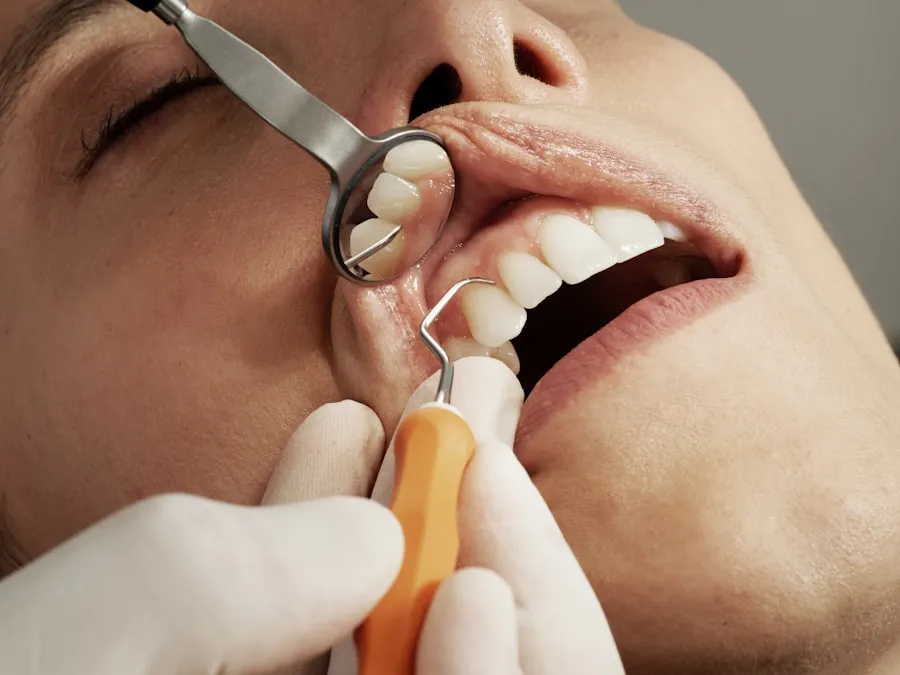 Web de la clínica dental Sonrisanas, ejemplo de diseño web para negocios locales