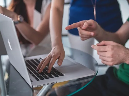 ¿Cuánto Cobra un Diseñador Web en Barcelona en 2026? Datos Reales